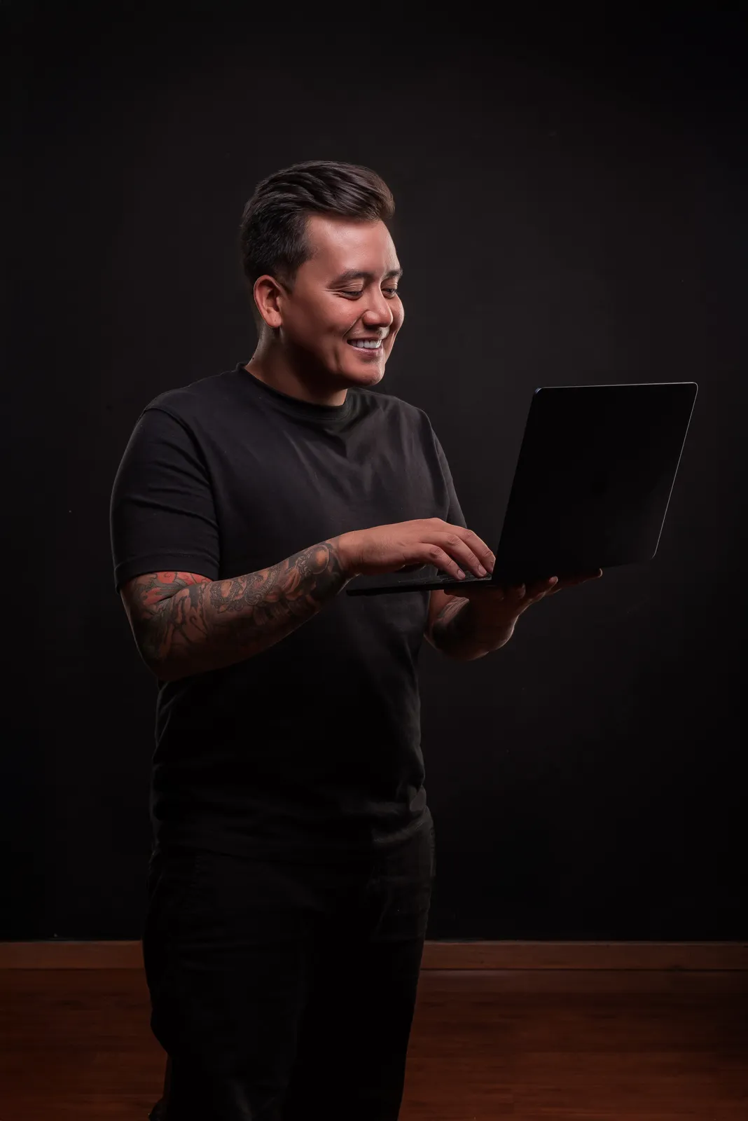 Caê Nonaka, fundador e CEO da Nonaka, agência de marketing no Barreiro